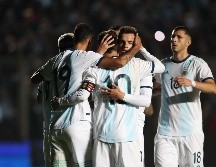 El capitán anotó a los 37 y 38 minutos en el estadio Bicentenario de la provincia de San Juan. EFE/ M. Ruiz