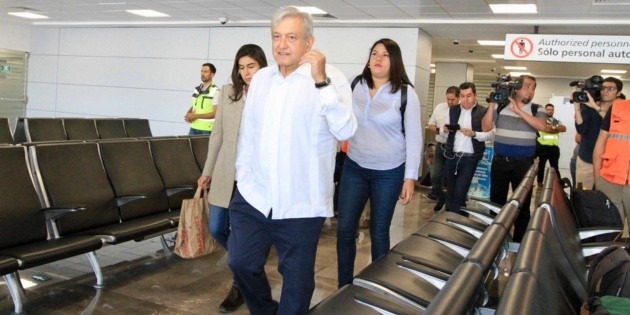 La gente est&aacute; contenta y de buen &aacute;nimo: L&oacute;pez Obrador
