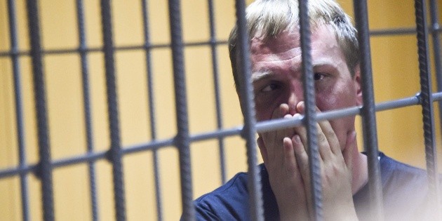 Dictan arresto domiciliario a periodista ruso