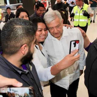 López Obrador dice que extiende la "mano abierta" a Trump