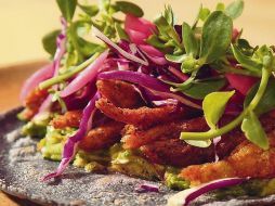 Sabroso veneno. Su taco de charales de Chapala, una delicia espectacular. CORTESÍA