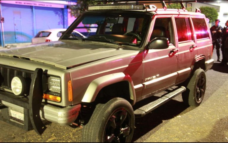 Entre los detenidos que viajaban en la camioneta se encontraba un menor de edad. ESPECIAL / Policía de Guadalajara