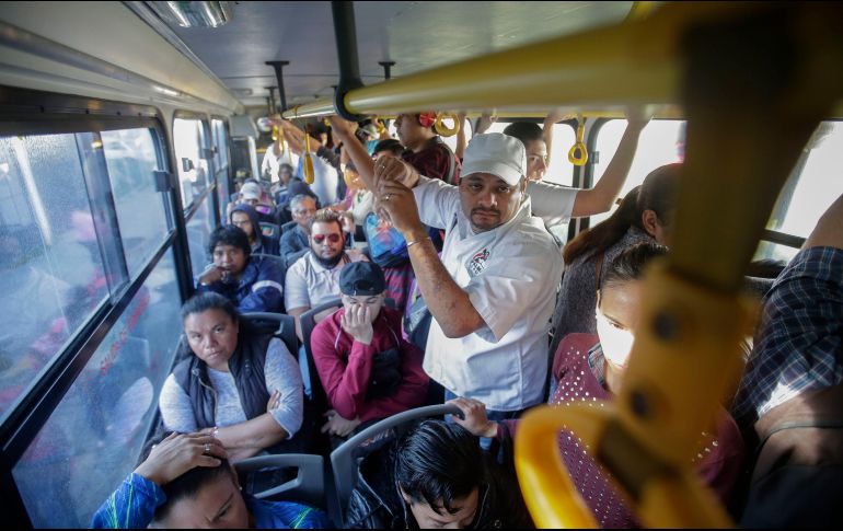 Las unidades que pasan en la zona Norte de Zapopan siempre van llenas, señalan vecinos. EL INFORMADOR/F. Atilano