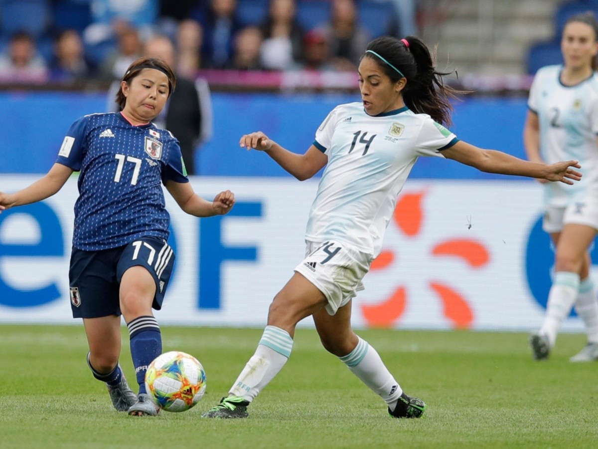  Argentina cosecha su primer punto en un Mundial femenino