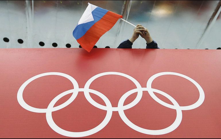 Debido al escándalo por dopaje, atletas rusos están impedidos de competir en eventos internacionales. AP