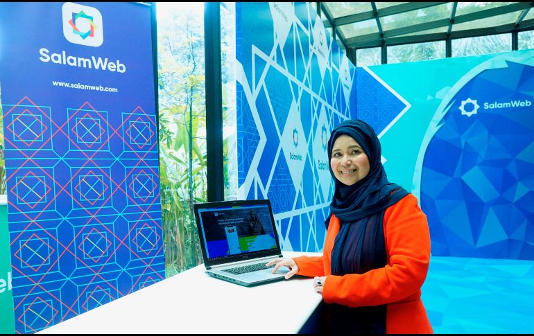 Hajjah Hasni Zarina, directora general de la compañía SalamWeb Technologies. EFE