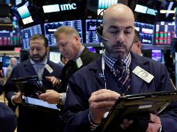 El NYSE Composite también sube 80.19 puntos (0.63 por ciento) al operar en 12 mil 882.22 unidades. AP / ARCHIVO
