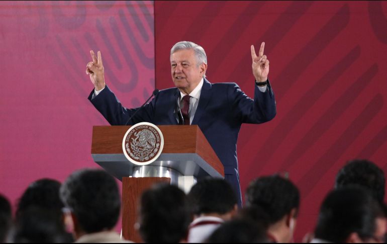 En el ranking de mandatarios de América, López Obrador está situado en el segundo puesto, con el 64 por ciento de aprobación. NTX / ARCHIVO