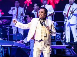 Quien determinará si las producciones musicales salen a la luz es el heredero universal, Iván Aguilera, junto a la disquera de Juan Gabriel.  FACEBOOK / Juan Gabriel