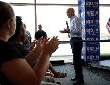 Joe Biden pronuncia un discurso durante un acto de campaña en Iowa. AP/M. Putney
