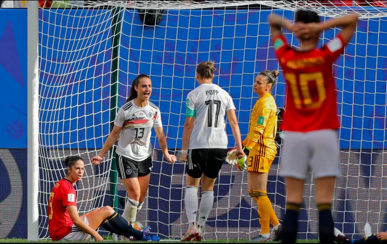 La alemana Sara Daebritz celebra tras anotar el único gol del partido. AP/M. SPRINGLER
