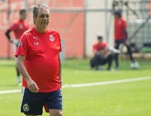 El trabajo que tienen en Chivas es mucho, porque el equipo del ''Jefe'' darle fuerza a un estilo de juego y retomar el ADN ganador. IMAGO7