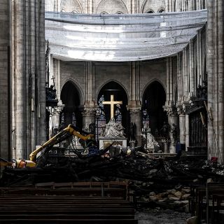Tras el incendio, celebran este día la primera misa en Notre Dame