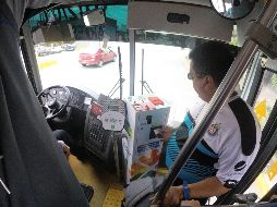 Los transportistas cubren el lector para negar el servicio. ARCHIVO / EL INFORMADOR