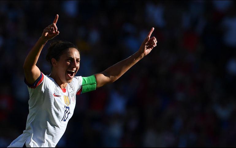 Carli Lloyd, capitana de Estados Unidos, anota doblete ante Chile. AFP/F. Fife
