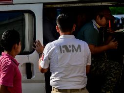 La detención de centromericanos se realiza en el marco del reforzamiento de operativos para frenar el flujo de migrantes que atraviesan México rumbo a EU. AFP/ARCHIVO