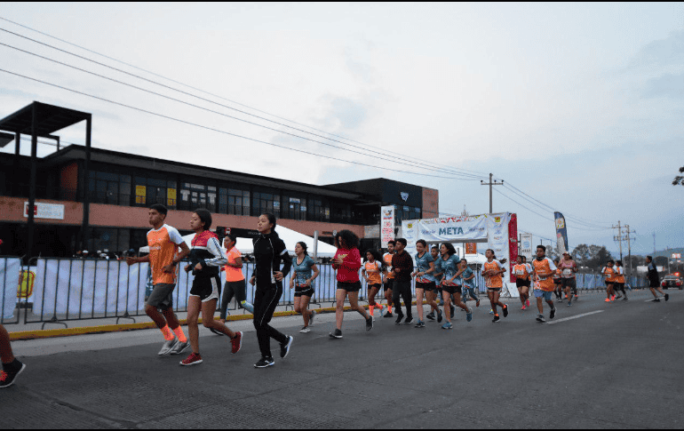Las competencias finalizarán con el Medio Maratón de Tlajomulco el próximo 22 de septiembre en la ribera de la laguna de Cajititlán. TWITTER / @GobTlajomulco