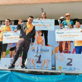 Tlajomulco celebra la tercera carrera de su serial