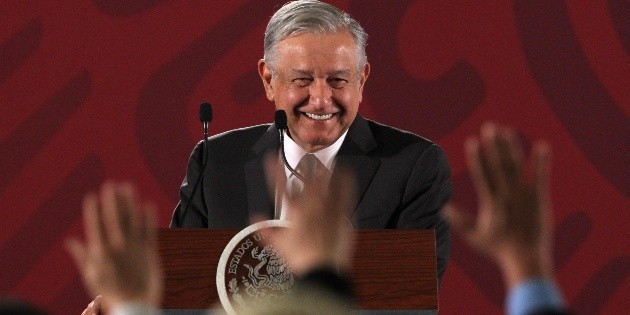 L&oacute;pez Obrador llega al mill&oacute;n de suscriptores en YouTube