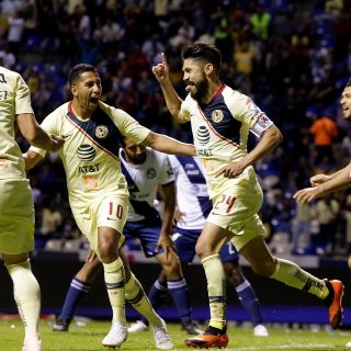 Tomás Boy destaca los "hermosos goles" de Oribe Peralta