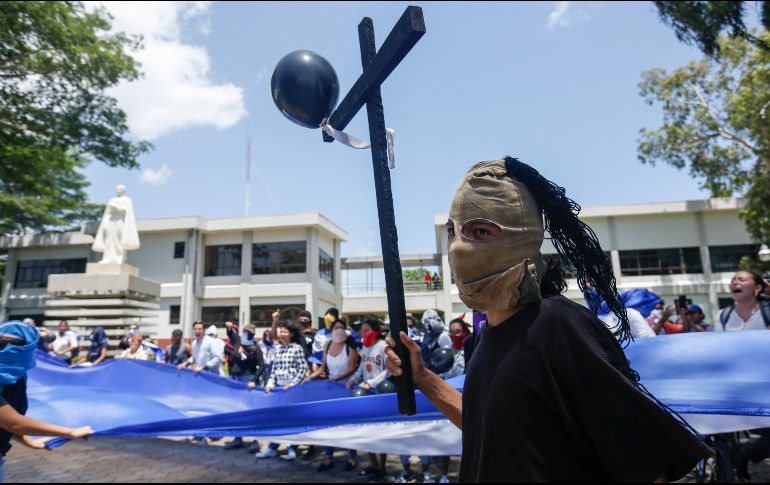 Estudiantes se manifiestan por la liberación de más opositores encarcelados. AP/A. Zúñiga