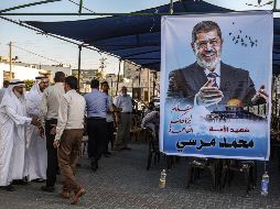 Morsi fue enterrado el martes en medio de fuertes medidas de seguridad. AFP/S. Khatib