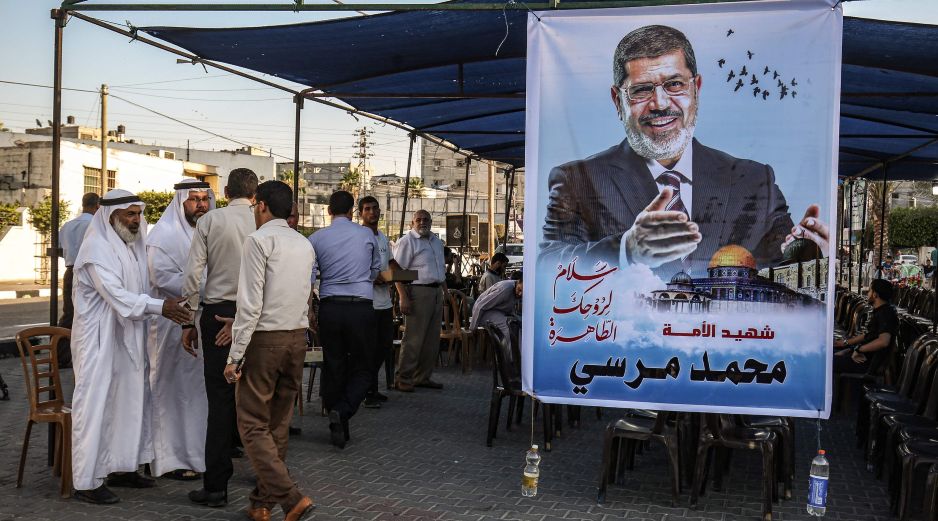 Morsi fue enterrado el martes en medio de fuertes medidas de seguridad. AFP/S. Khatib