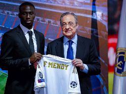 El jugador, de 24 años, disputó 44 partidos oficiales con el Lyon la pasada temporada, en los que marcó tres goles y dio tres asistencias. EFE / E. Naranjo