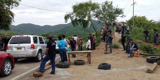 Asesinan a tres presuntos autodefensas en Guerrero