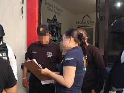 La Policía Estatal cateó la Secretaría de Seguridad Pública Municipal y comandancia de la Policía Municipal de Huixtla. TWITTER/Fercanton