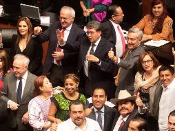 México festeja T-MEC; en agosto define EU