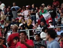 En octubre de 2018, el fiscal general del país advirtió que la presencia de mujeres en los estadios podría conducir ''al pecado''. AFP / ARCHIVO