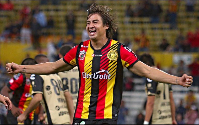 López será uno de los elementos de mayor experiencia, y sabe que su responsabilidad también será la de arropar a los jóvenes en la búsqueda del título del Ascenso MX. IMAGO7