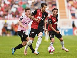 El argentino (al centro) jugó en el duelo donde los Zorros vencieron al Cartaginés de Costa Rica, en el último día de trabajo en la Riviera Maya. IMAGO7