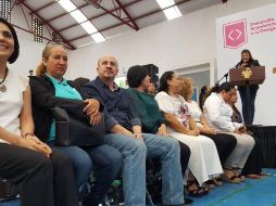 El programa municipal también contempla cursos y talleres de capacitación a grupos de mujeres. TWITTER/ @DelToroIsmael