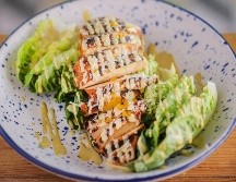 Ensalada César. La reinvención de este platillo, cortesía de Chancho.  ESPECIAL