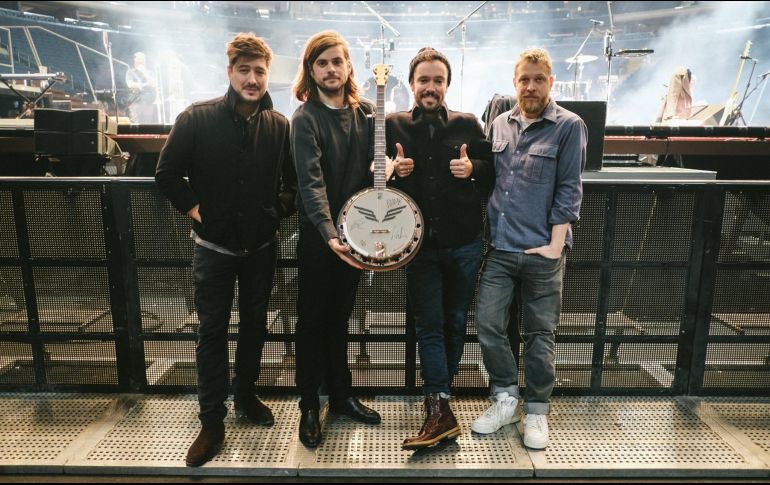Mumford & Sons presentarán su cuarto álbum de estudio con el nombre “Delta”, como parte de su gira mundial. FACEBOOK / Mumford & Sons