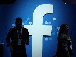 A partir de este martes Facebook despliega las herramientas para los anunciantes en la red social con temas políticos, sociales y electorales en decenas de países.  AFP / ARCHIVO