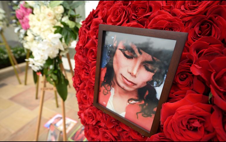 Michael Jackson fue declarado muerto en un hospital a los 50 años. AFP / R. Beck
