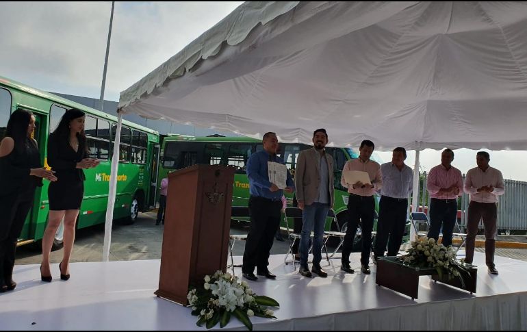 Diego Monraz insiste en que a finales de año ya estará el 100% del transporte en Jalisco integrado al nuevo modelo de prepago y monitoreo. EL INFORMADOR/ S. Blanco