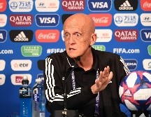Collina fue cuestionado especialmente sobre el partido de Octavos de Final entre Camerún e Inglaterrra. AFP/F. Fife