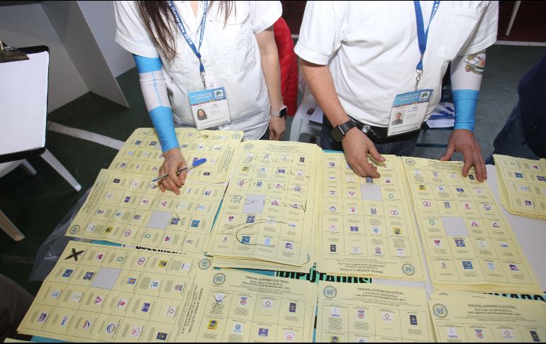 Aunque el Tribunal Supremo Electoral admitió errores en el registro de las elecciones generales del pasado 16 de junio, descartó una 