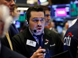 Los principales indicadores de Wall Street finalizaron con comportamiento mixto este miércoles. AP/R. Drew