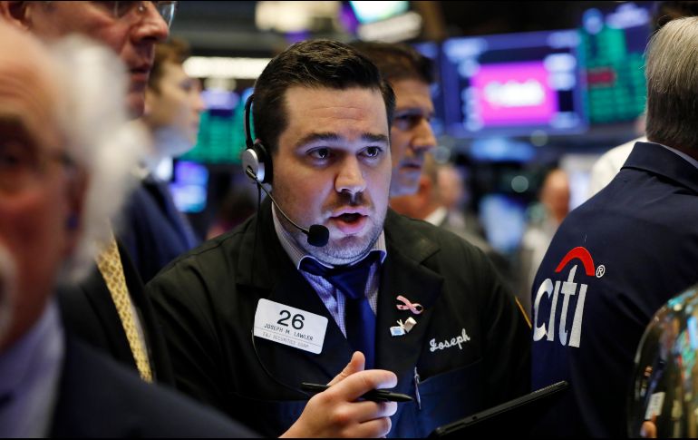 Los principales indicadores de Wall Street finalizaron con comportamiento mixto este miércoles. AP/R. Drew