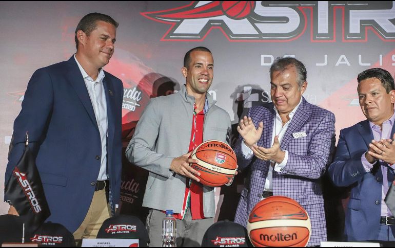 Rafael “Pachy” Cruz encara el reto al frente de los Astros de Jalisco. ASTROS DE JALISCO