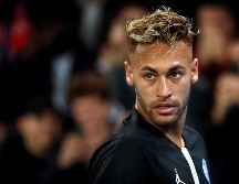 Neymar se fue de Barcelona en el 2017 cuando PSG rompió el récord para una transferencia al pagar los 220 millones de euros de su contrato. EFE / ARCHIVO