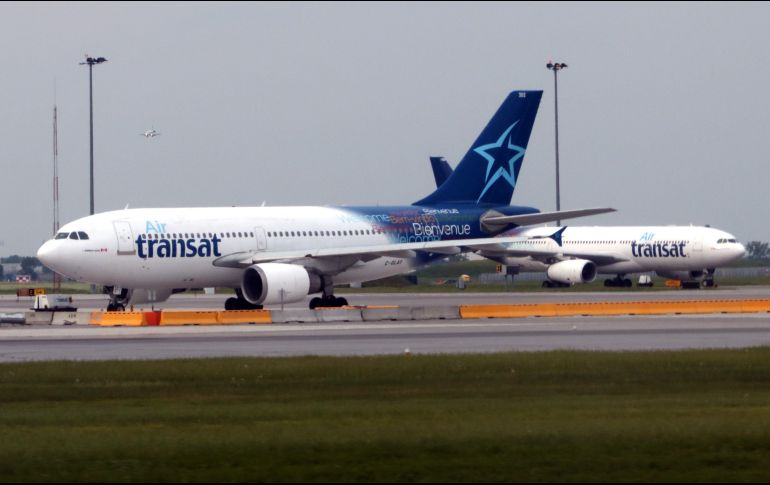 Transat, que cuenta con cinco mil empleados, ofrece paquetes de vacaciones, estadías en hoteles y transporte aéreo bajo las marcas Transat y Air Transat. AFP/ ARCHIVO