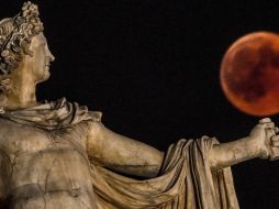La palabra eclipse deriva de una antigua expresión griega que significa abandono. Getty Images