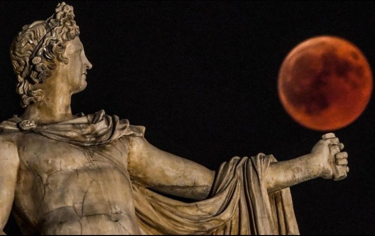La palabra eclipse deriva de una antigua expresión griega que significa abandono. Getty Images