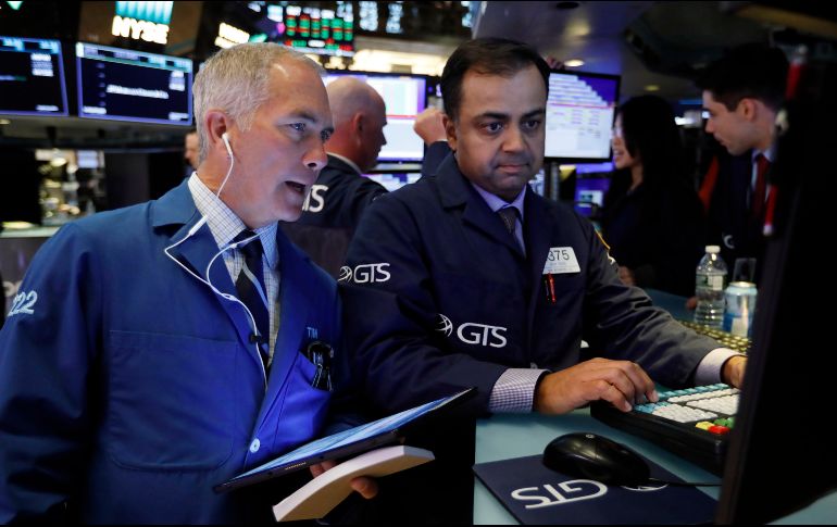 Los inversionistas aguardan la reunión del fin de semana entre Donald Trump y Xi Jinping, donde hablarán de comercio. AP/R. Drew